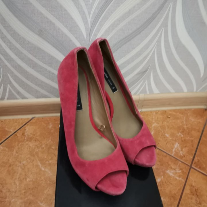 Туфли р 38 mango