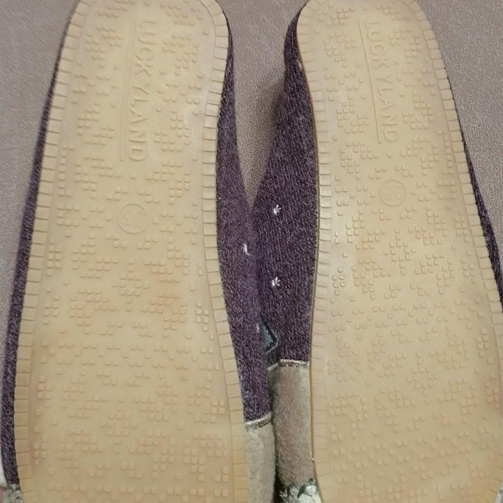 Домашние тапочки