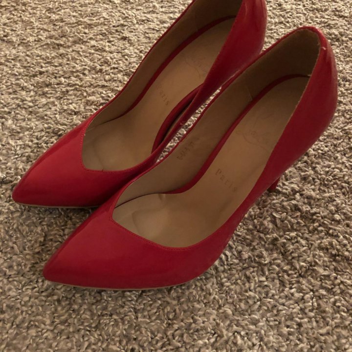 Туфли красные