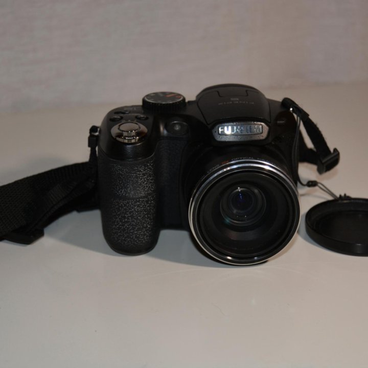 Фотоаппарат Fujifilm FinePix S1600