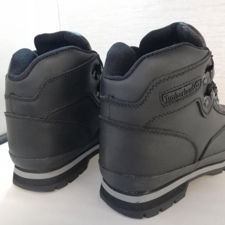 Кроссовки Timberland