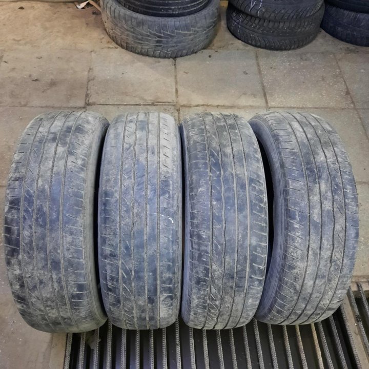 225/60R18 Dunlop SP Sport 01, 4шт (№1840)