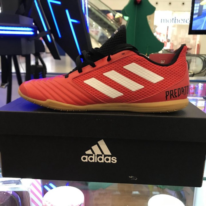 Футзалки Adidas Predator Tango 18.4 Sala SR