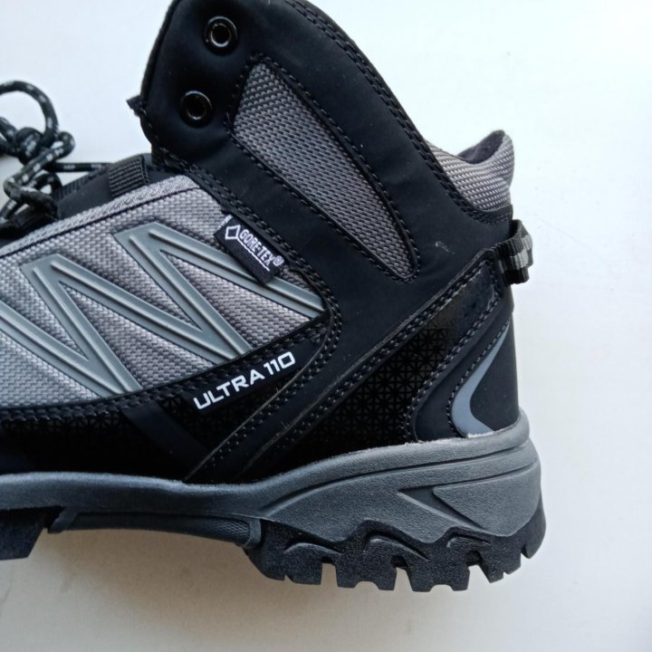 Зимние кроссовки North Face Ultra 110 серые