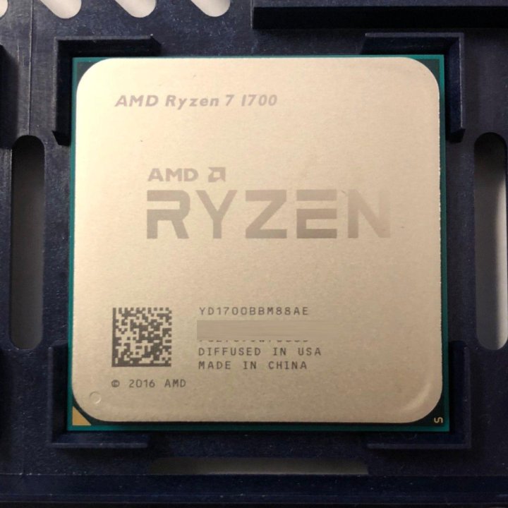 8-ядерный процессор AMD Ryzen 1700