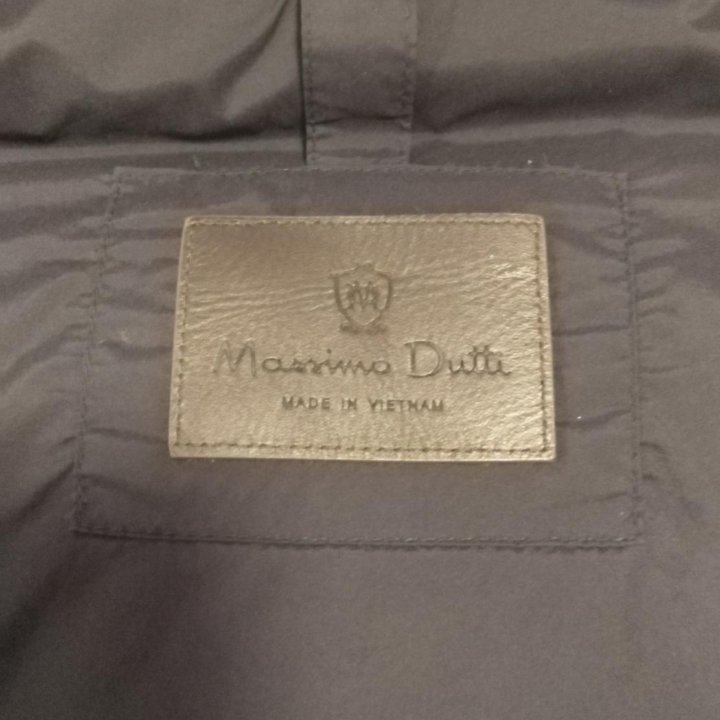 Куртка Massimo Dutti.