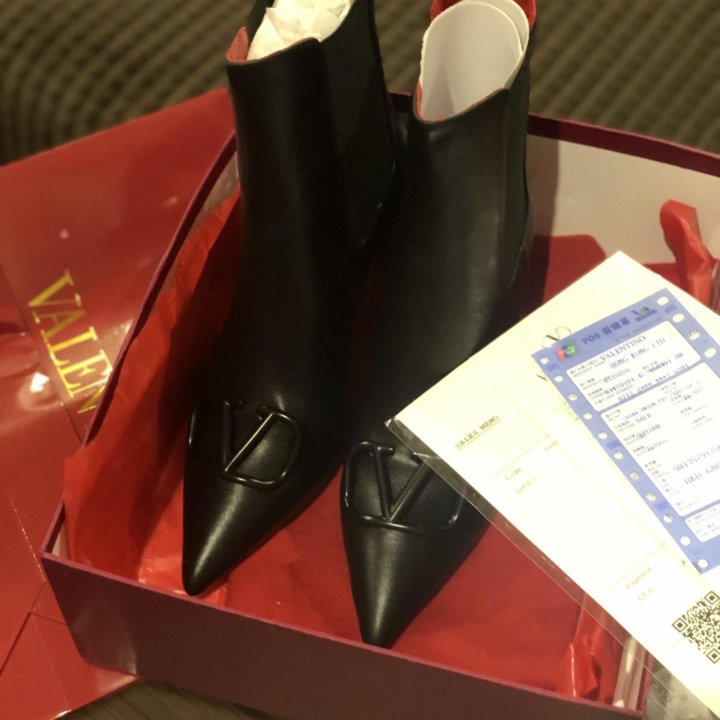 Полуботинки