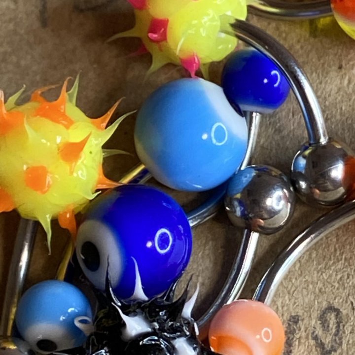 Пирсинг для пупка.