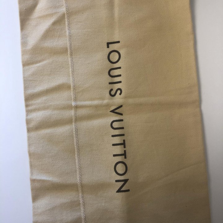 Пыльник Louis Vuitton оригинал