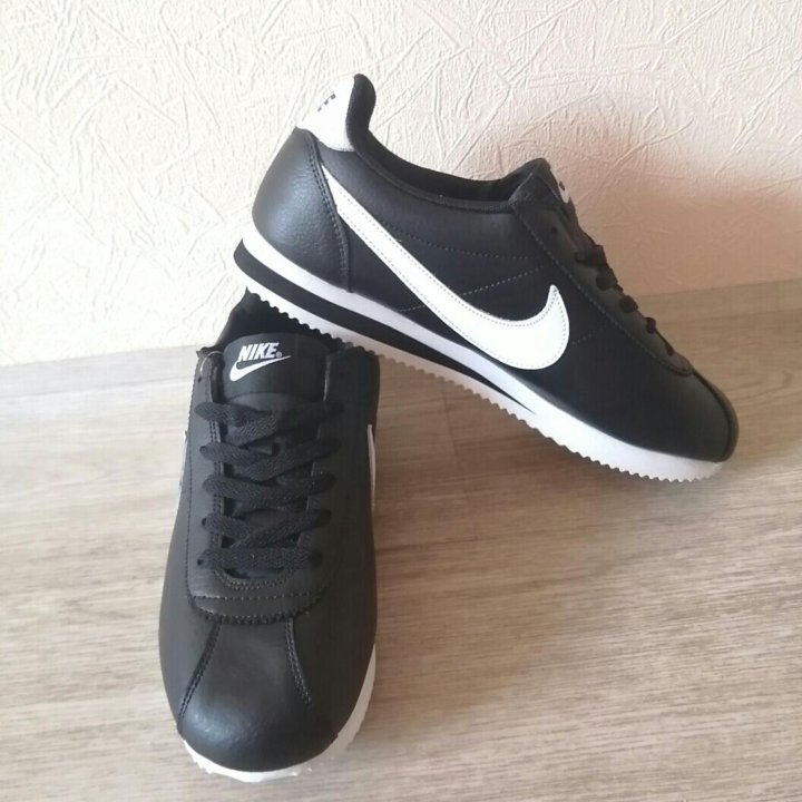 Кроссовки Nike Cortez