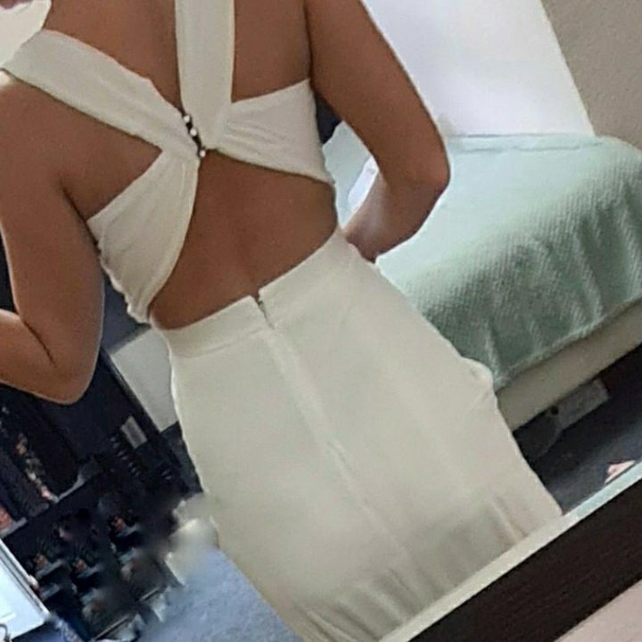 Вечернее платье