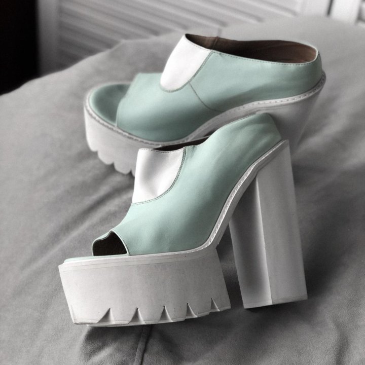 Ботильоны Jeffrey Campbell