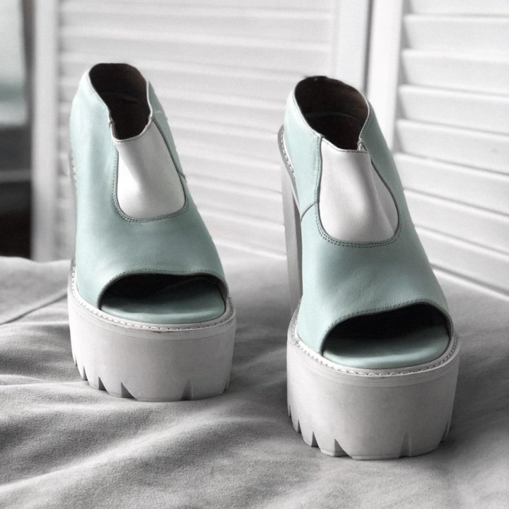 Ботильоны Jeffrey Campbell