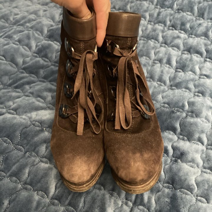 Зимние ботильоны