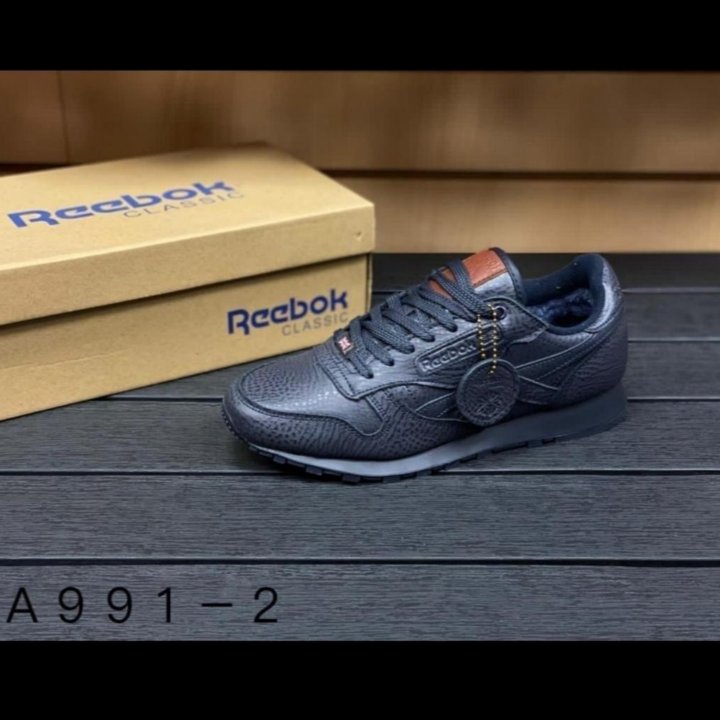 Кроссовки Reebok зима 43/44/45/46