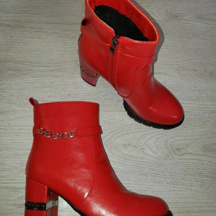 Полуботинки новые