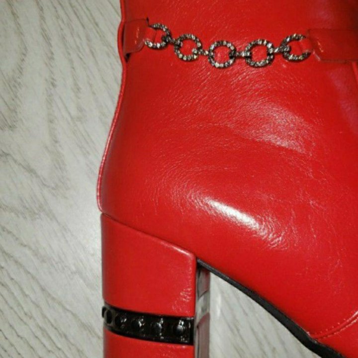 Полуботинки новые