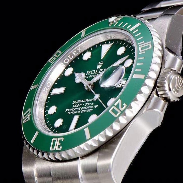 Часы Rolex submariner Hulk 3135