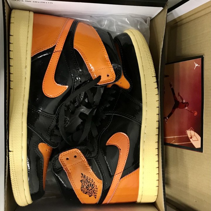 Air Jordan 1 Shattered Backboard 3.0 Black orange