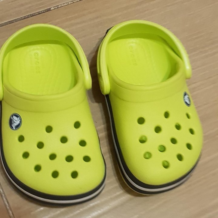 Crocs