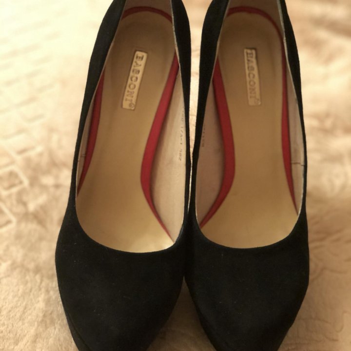 Туфли со стразами