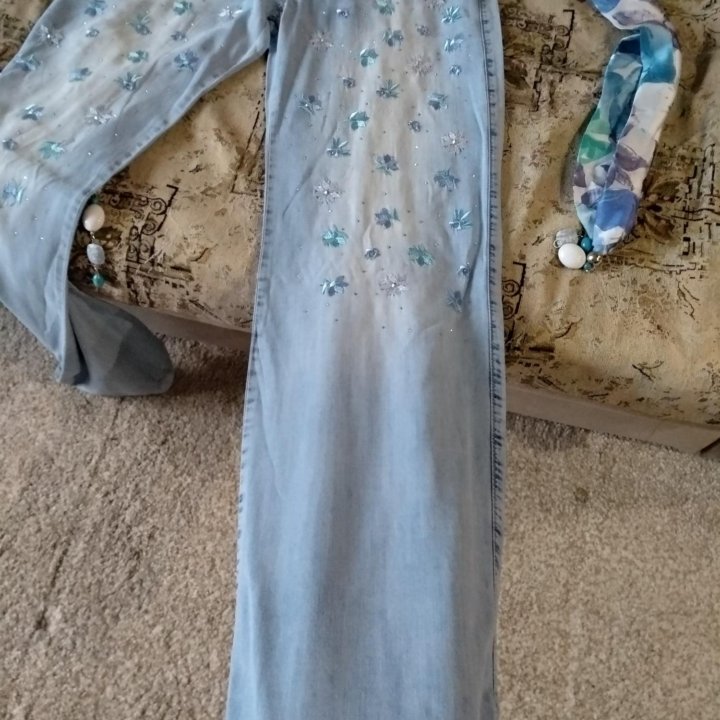 Брючки со стразами