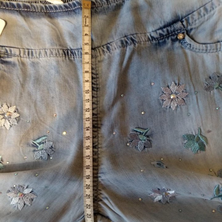 Брючки со стразами