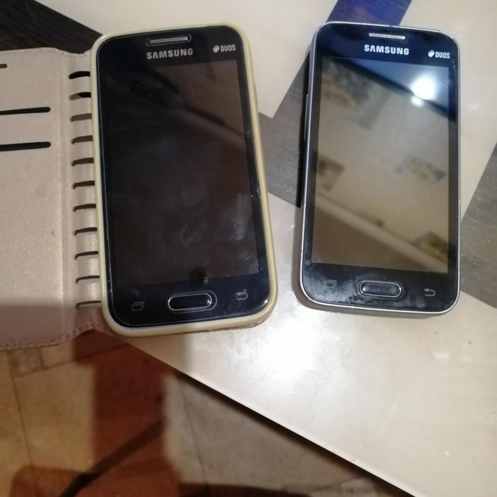 SAMSUNG AGE 4