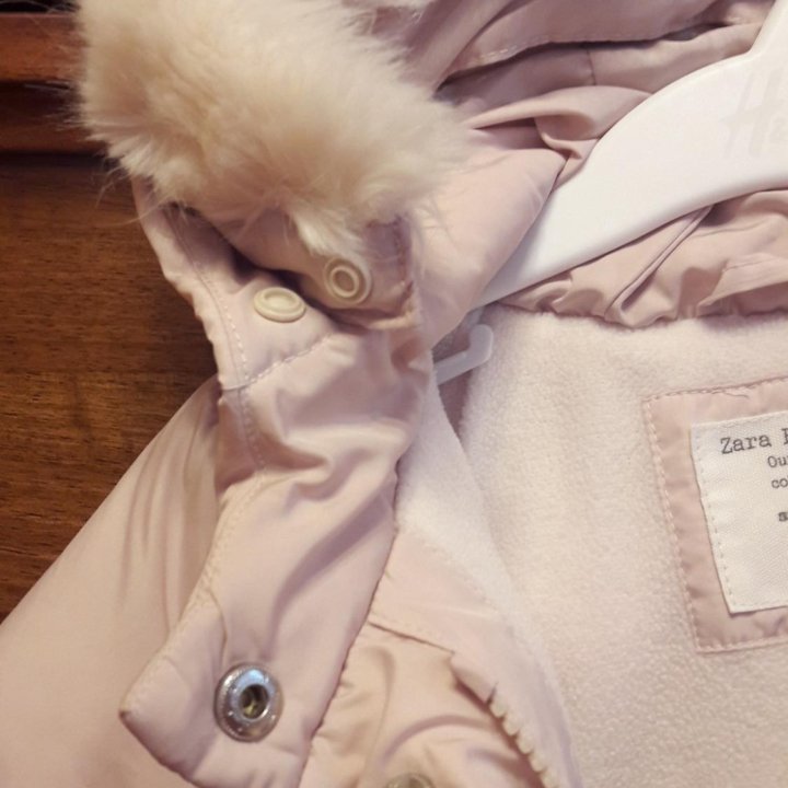 Утепленная куртка Zara для девочки 3-4 года/104см.