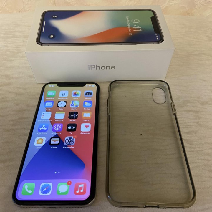 iPhone X 64 GB Silver