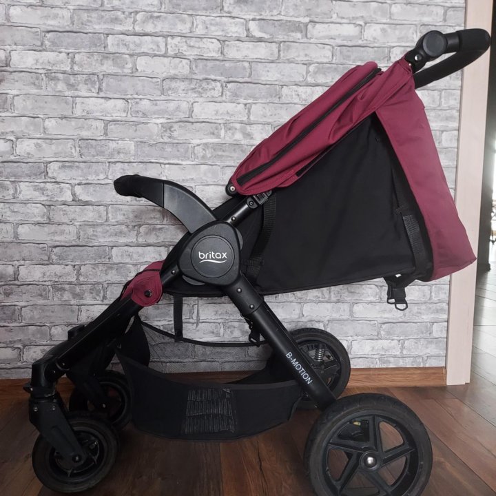 Коляска прогулочная Britax Römer B-Motion 4