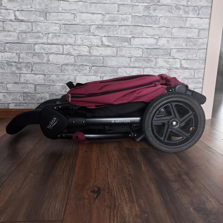 Коляска прогулочная Britax Römer B-Motion 4