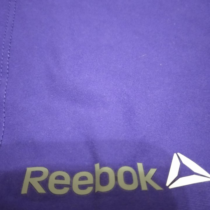 Топ Reebok