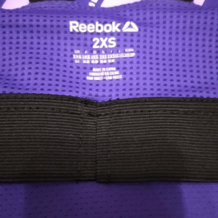 Топ Reebok