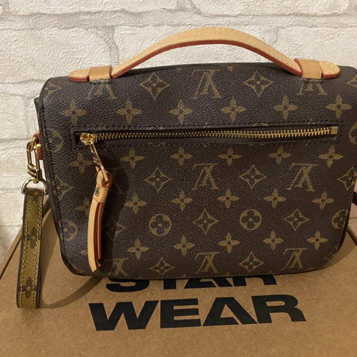 Сумочка Louis Vuitton