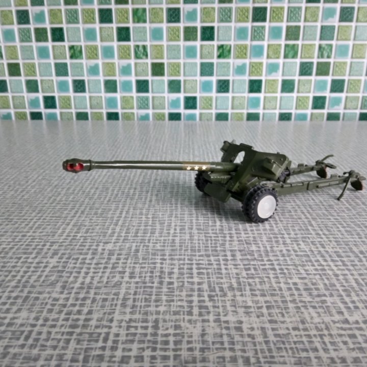 Пушка металлическая