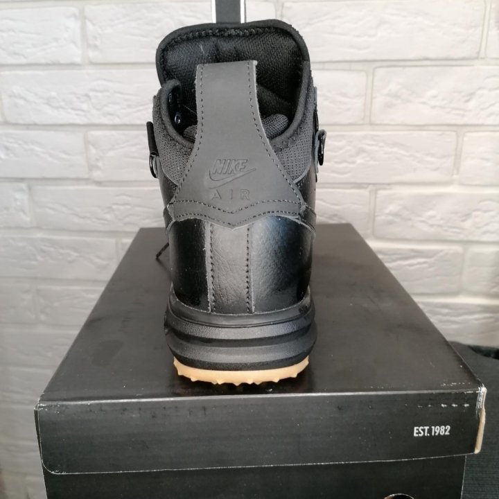 NIKЕ LUNAR FORCE 1 DUCKBOOT