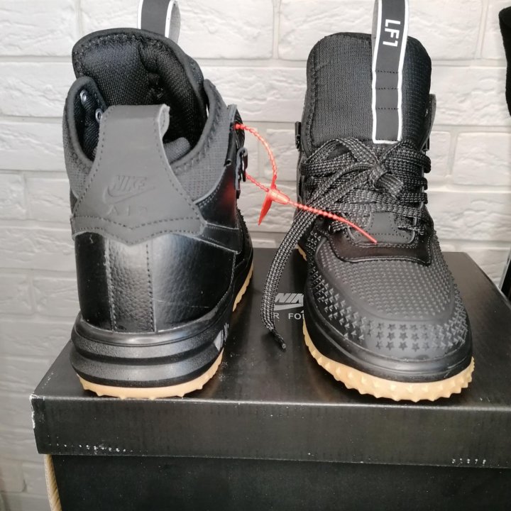 NIKЕ LUNAR FORCE 1 DUCKBOOT