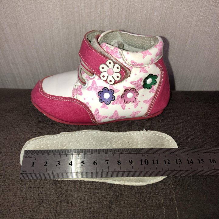 Ботиночки на девочку