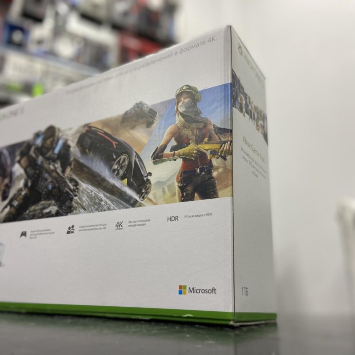 Xbox One S 1TB В идеальном состоянии