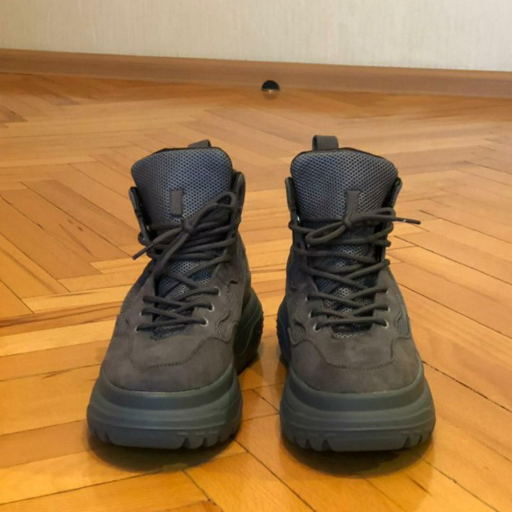 Ботинки женские