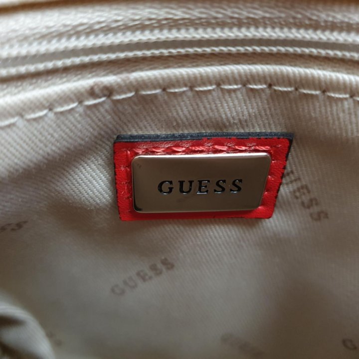 Клатч Guess