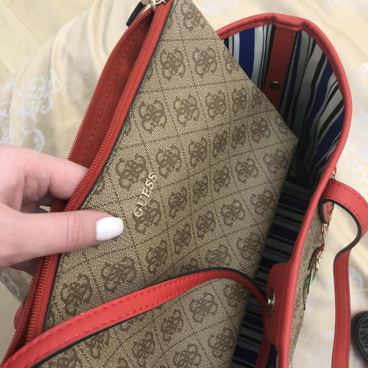 Сумка guess