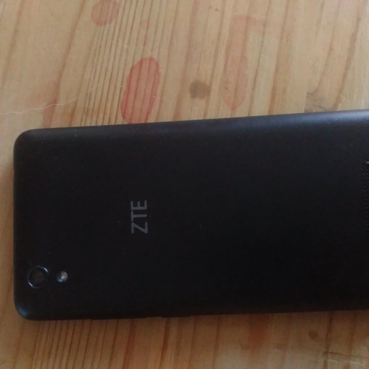 ZTE Blade X3