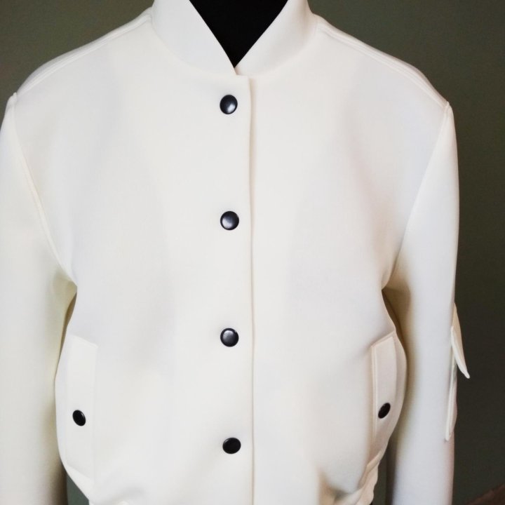 Молочный бомбер 44