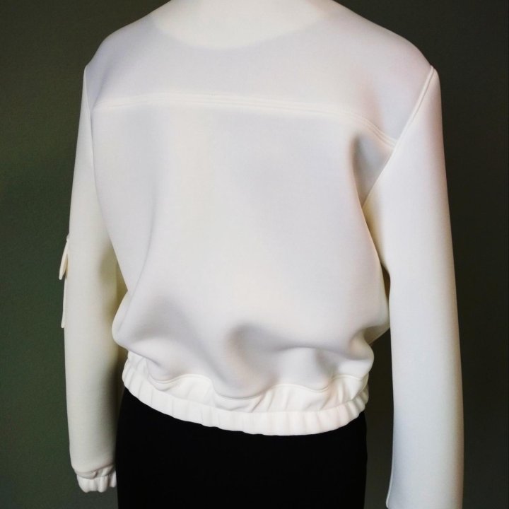 Молочный бомбер 44