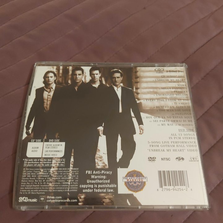 CD/DVD дебютный альбом IL DIVO (2004)