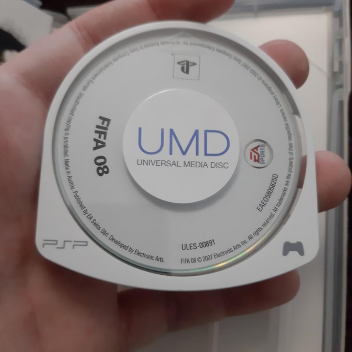 Диск от PSP PORTABLE Фифа 8