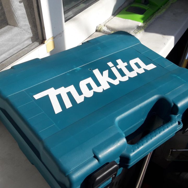 Шуруповерт ударный Makita 42V