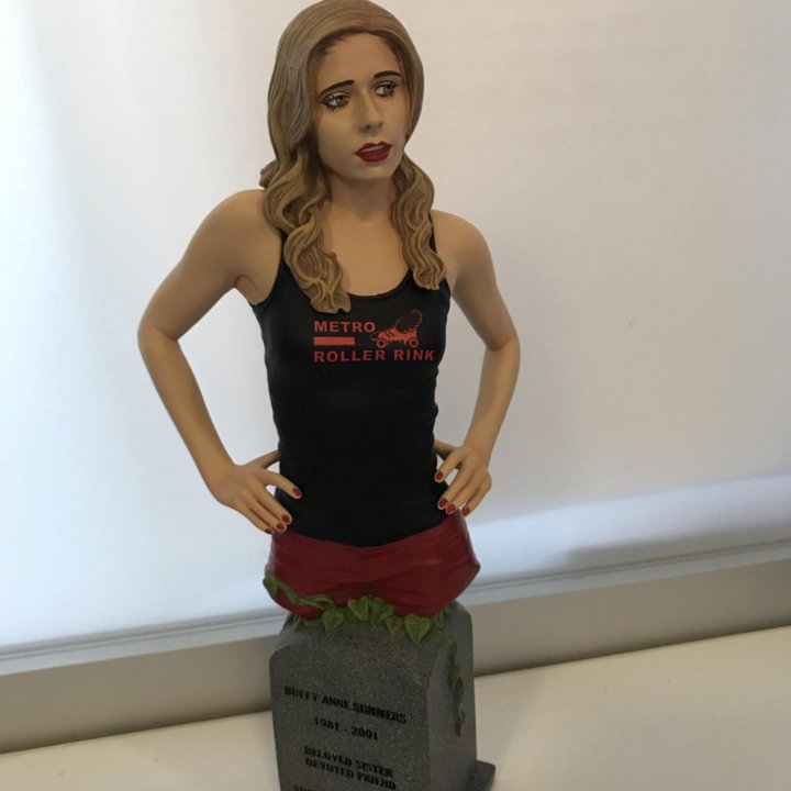 Фигурка diamond select toys Buffy